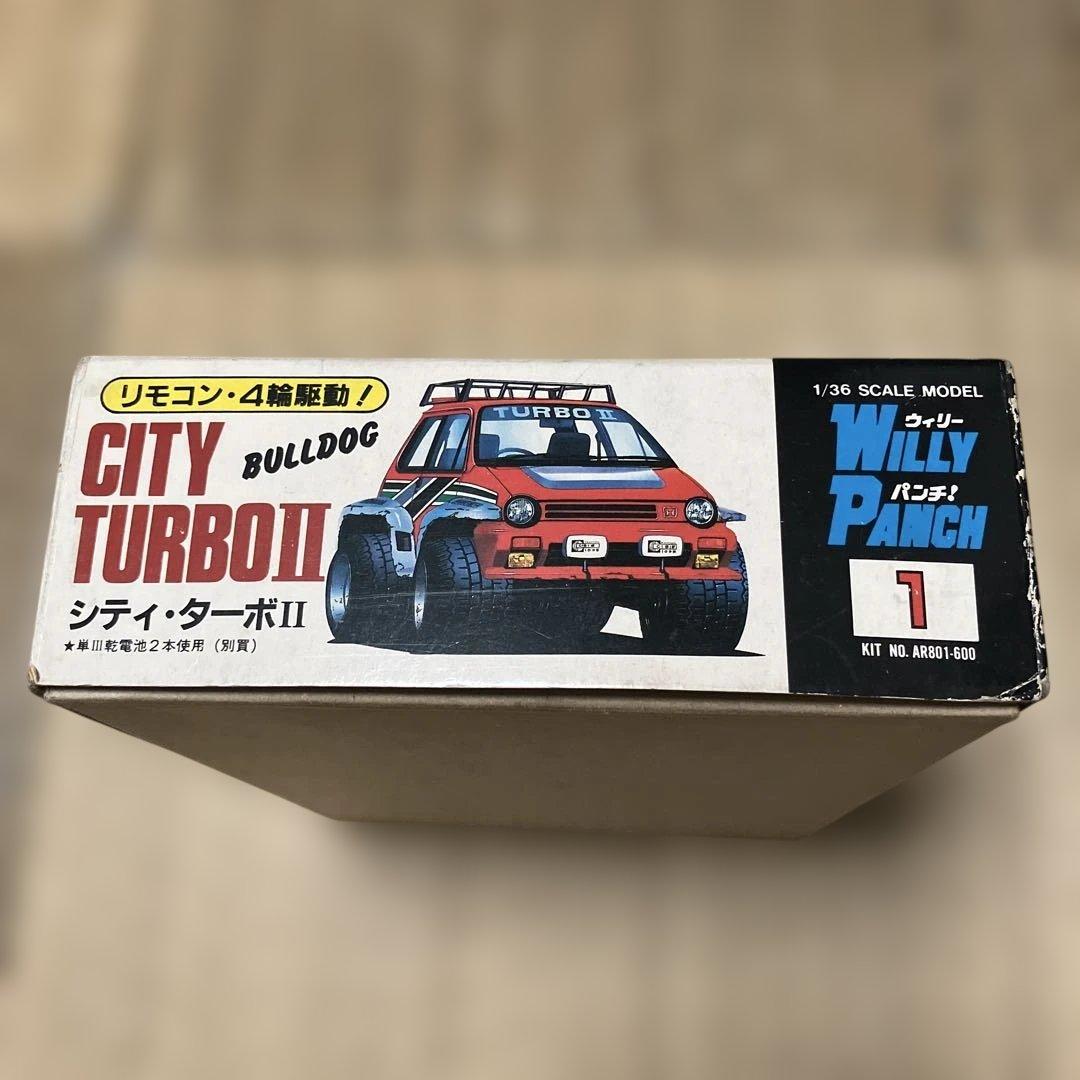 ARII PLASTIC MODELウィリーパンチ1/36スケールシティターボ