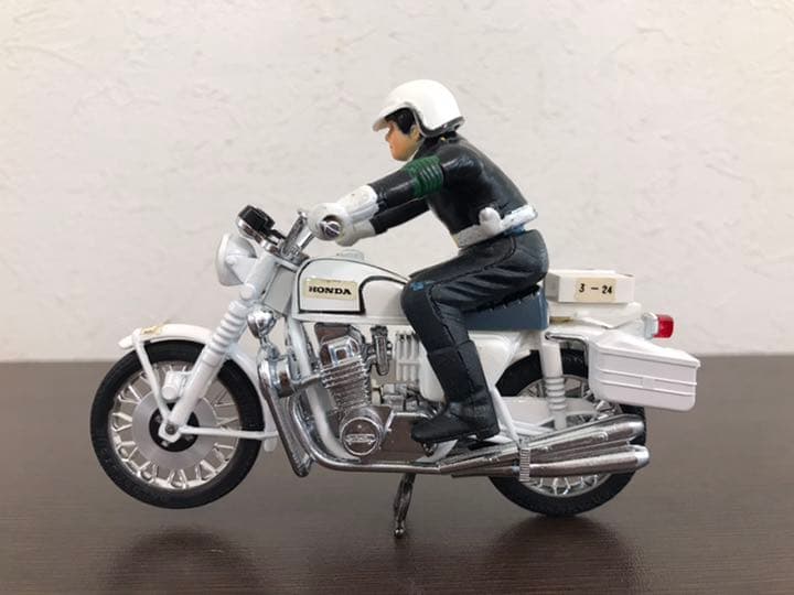 235 ポピー ポピニカ ホンダ 白バイ CB750 FOUR ナナハン 超合金