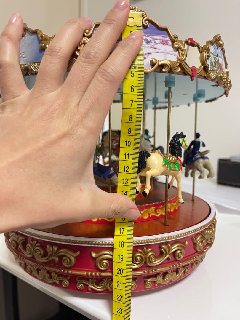 ミスタークリスマス　メリーゴーランド