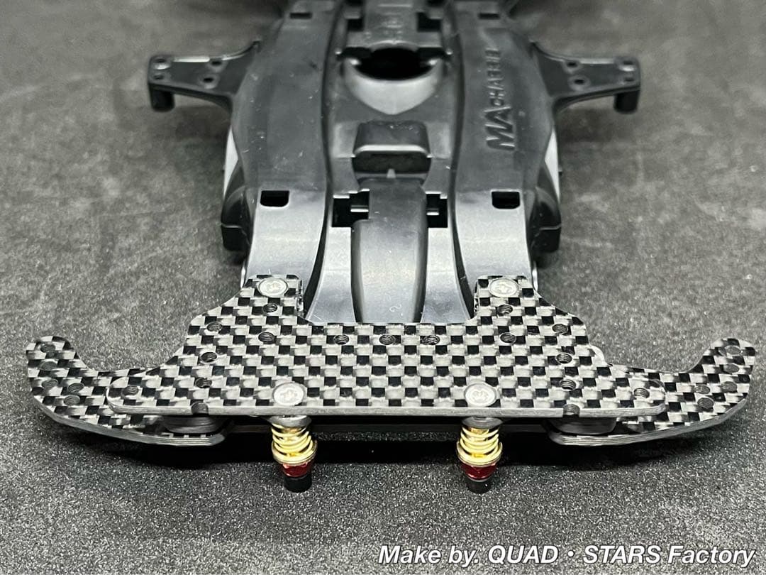 【ミニ四駆・MA用】2軸ATピボット＋1軸リヤアンカー　2023／フルカーボン