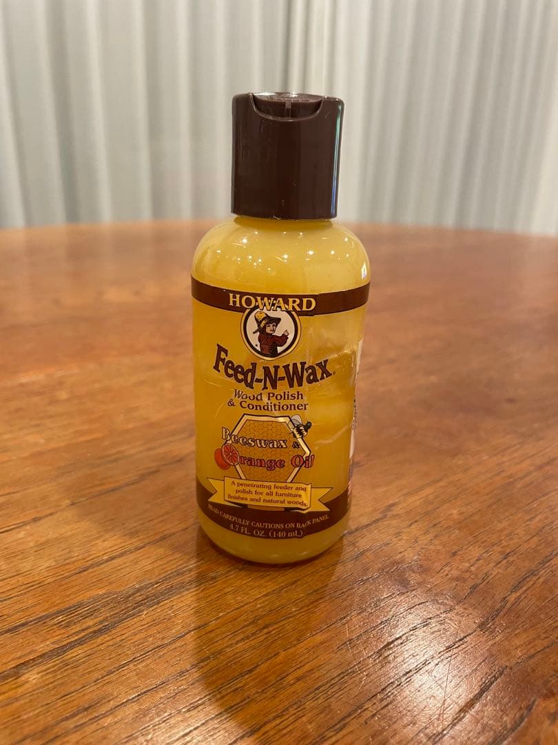 A.H. McIntosh 円形ダイニングテーブル