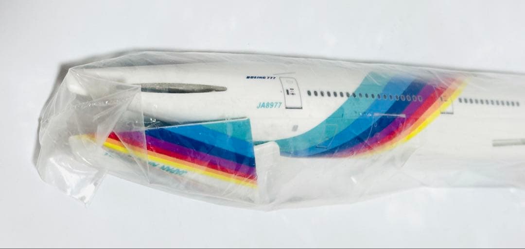 クロスウィング 1/200 B777-200 JAS レインボーセブン 未組立