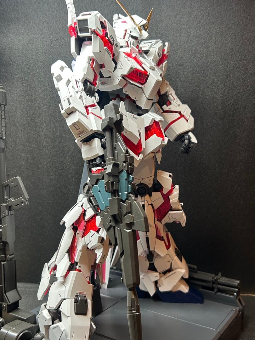 PG 1/60 ユニコーンガンダム　完成品　ジャンク