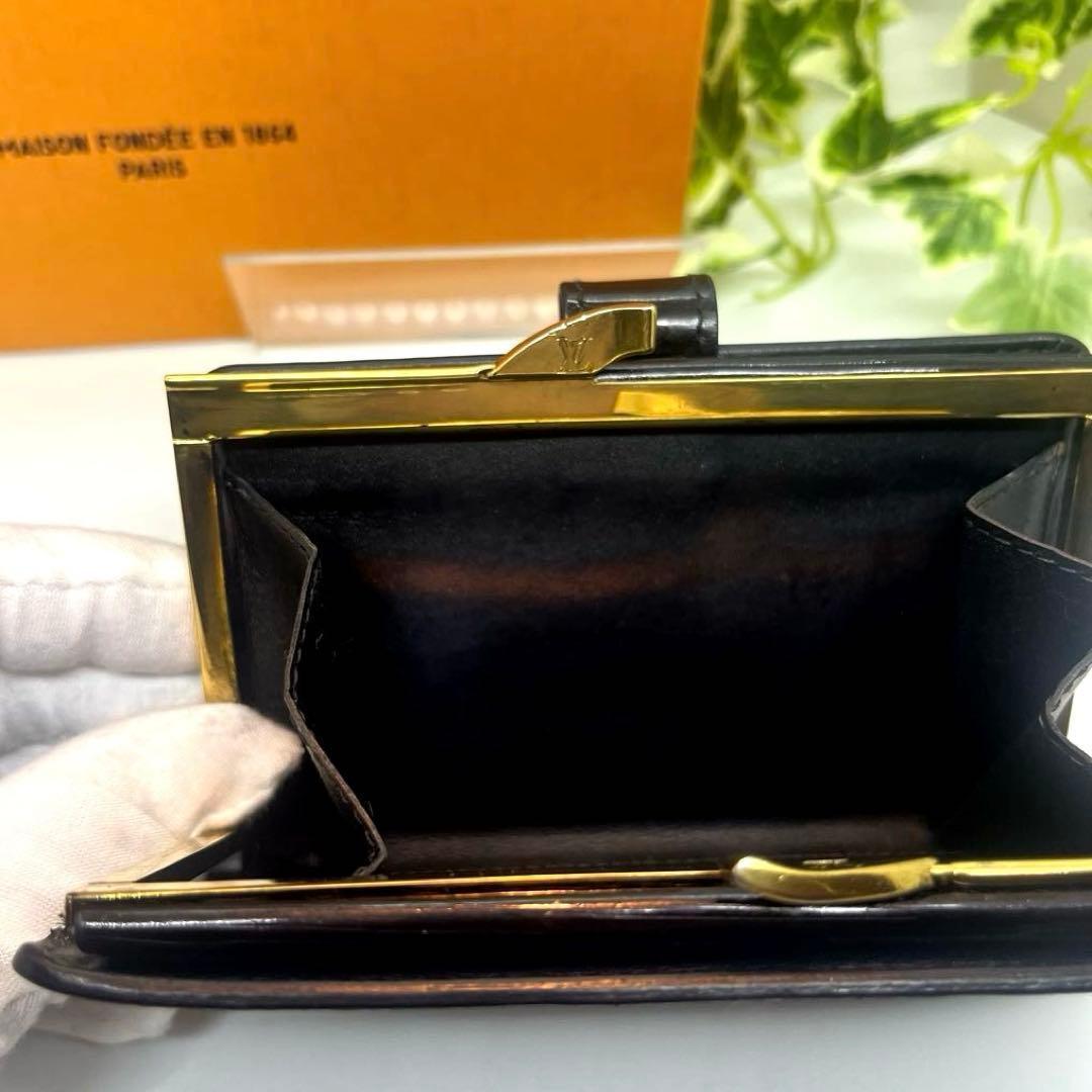 ルイヴィトン ヴェルニ がま口 二つ折り財布 エナメル モノグラム 黒