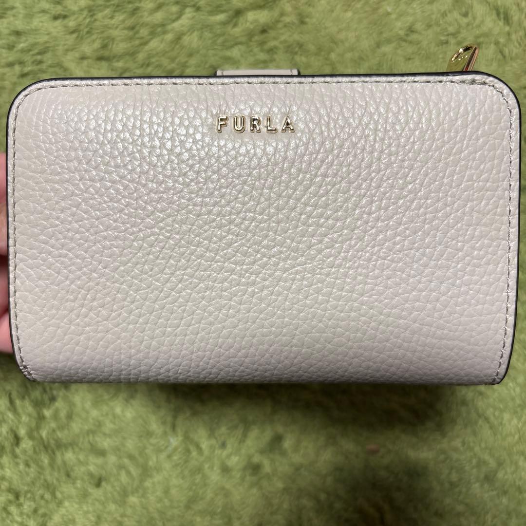 FURLA 財布