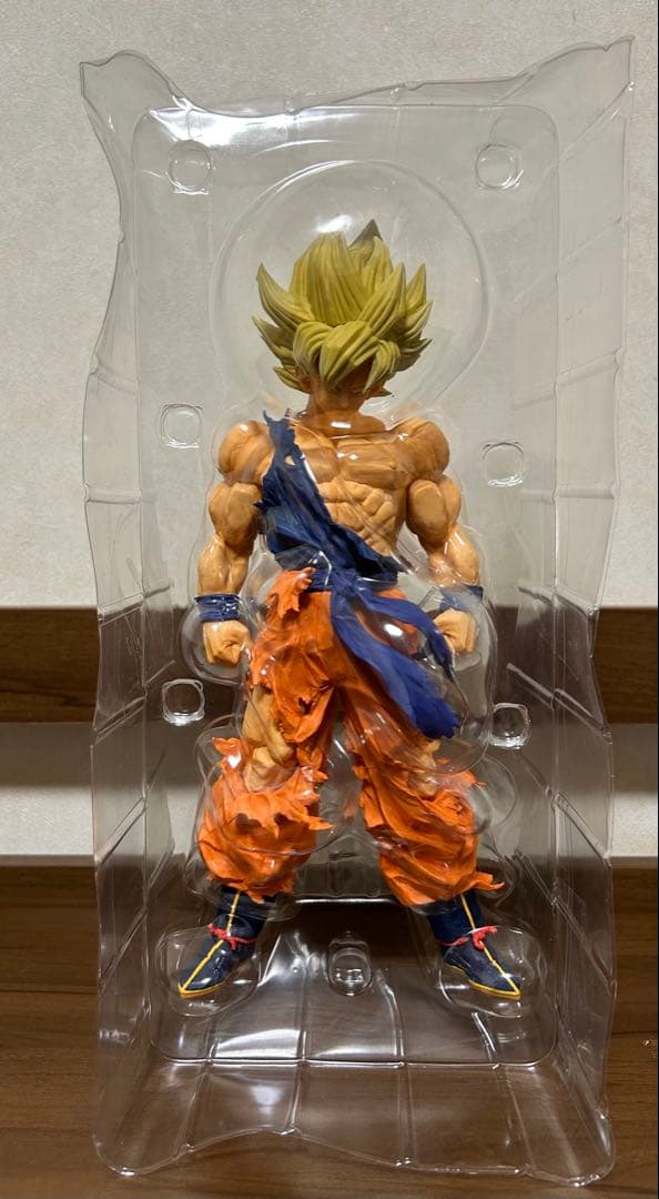 一番くじドラゴンボール vs オムニバスbrave c賞 超サイヤ人孫悟空艶消し