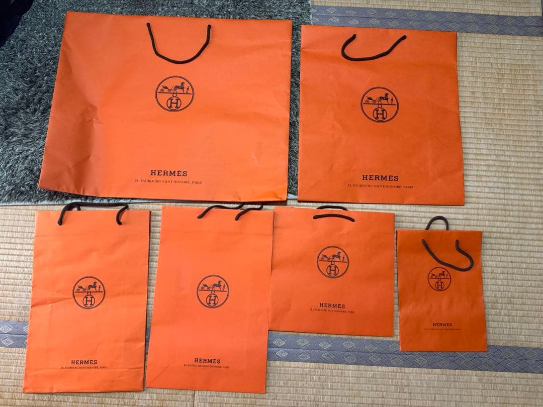 ブランド紙袋35点セット（Hermès, Chanel, Marni など）