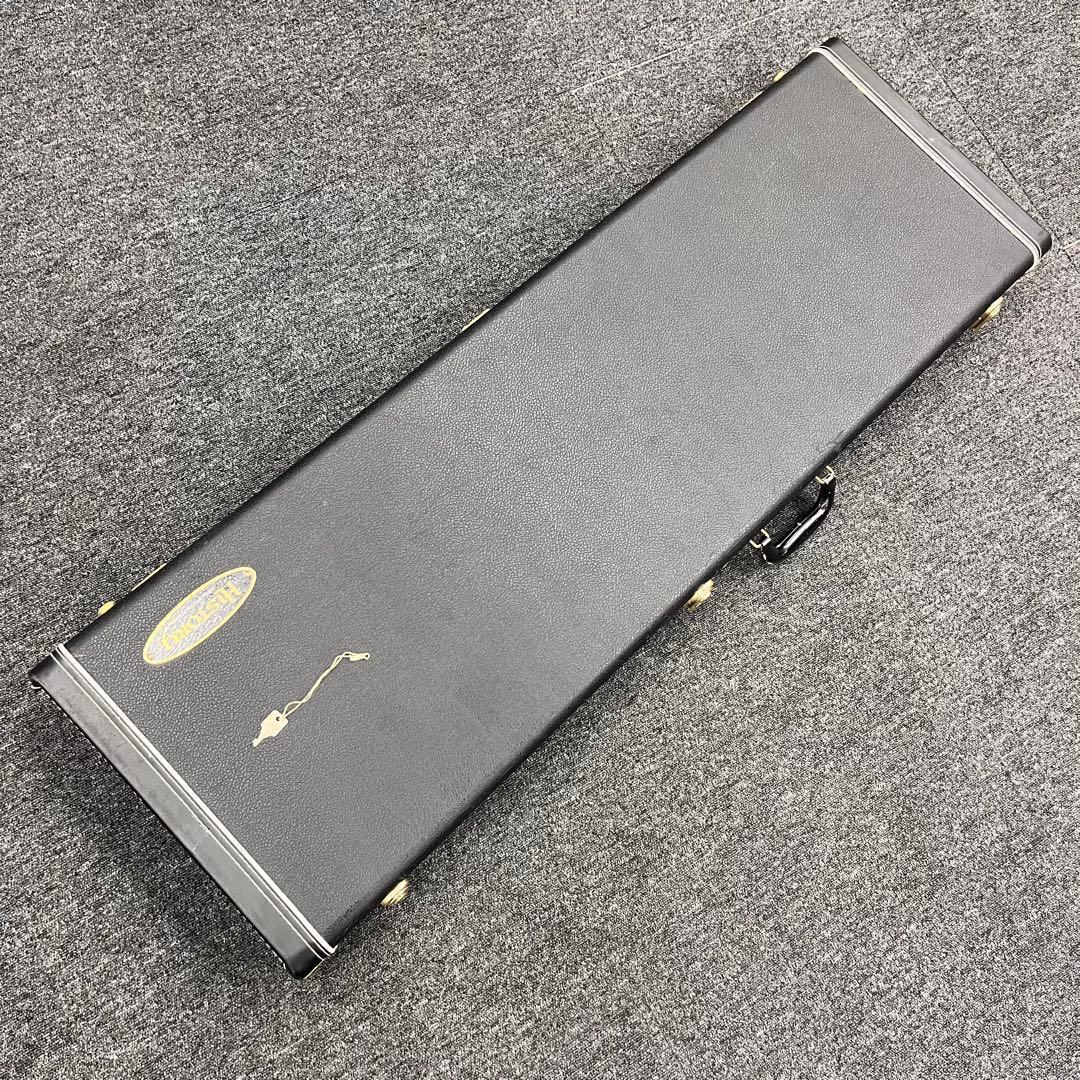 【10677】 history ジャズベースタイプ ホワイト系再塗装？