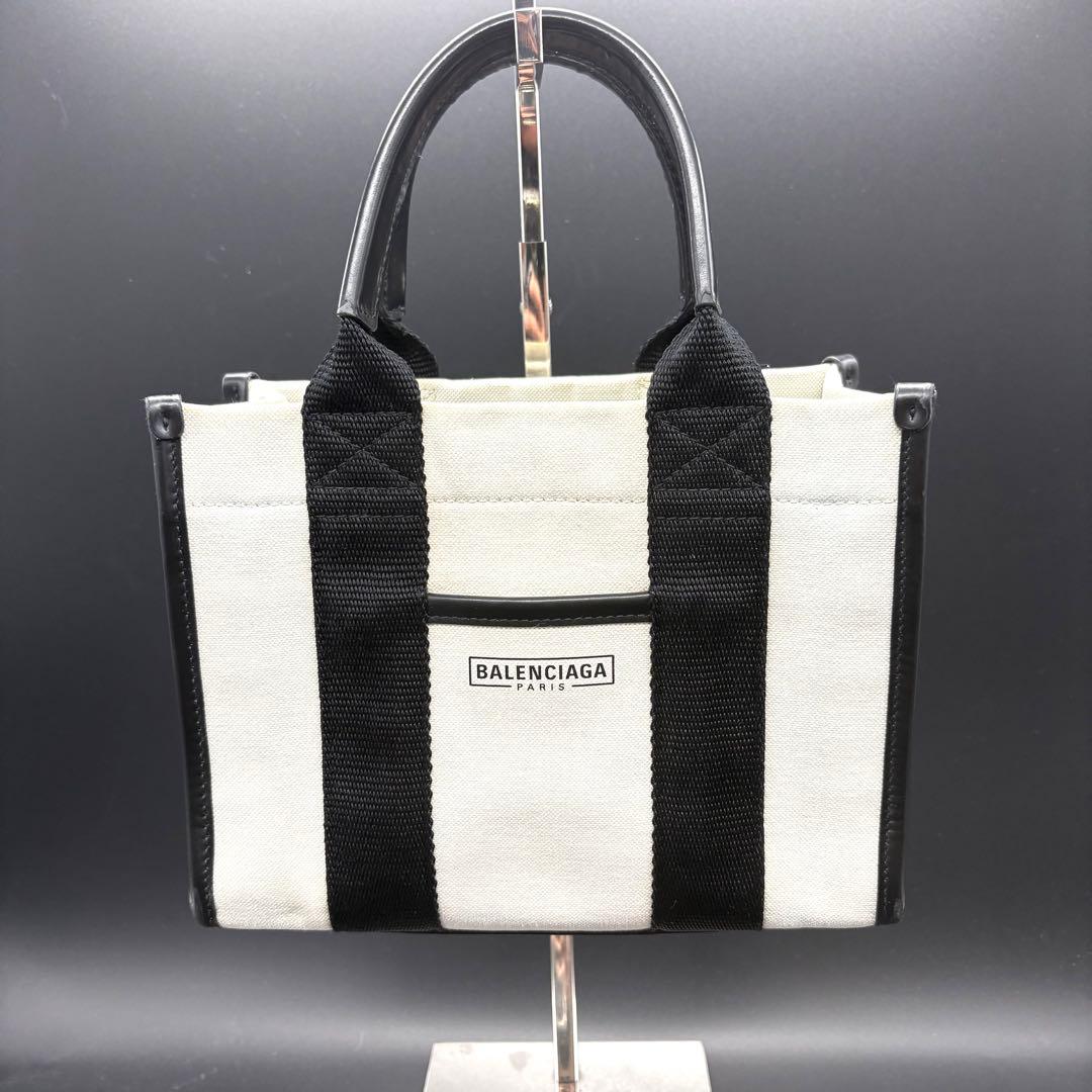 BALENCIAGA バレンシアガ ハードウェア トートバッグ ホワイト