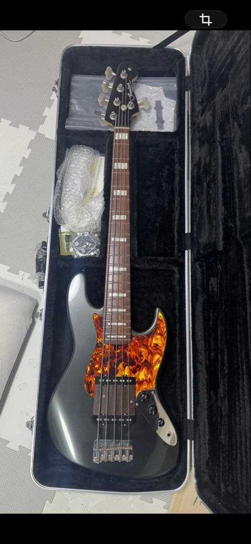 ベース FREEDOM CUSTOM GUITAR RESEARCH JB 5st