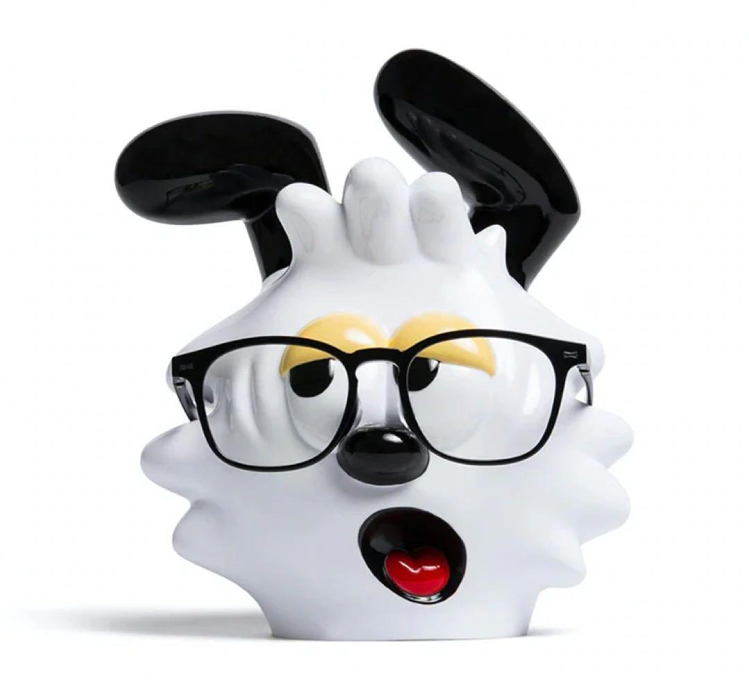 VERDY フィギュア　アイウェアスタンド