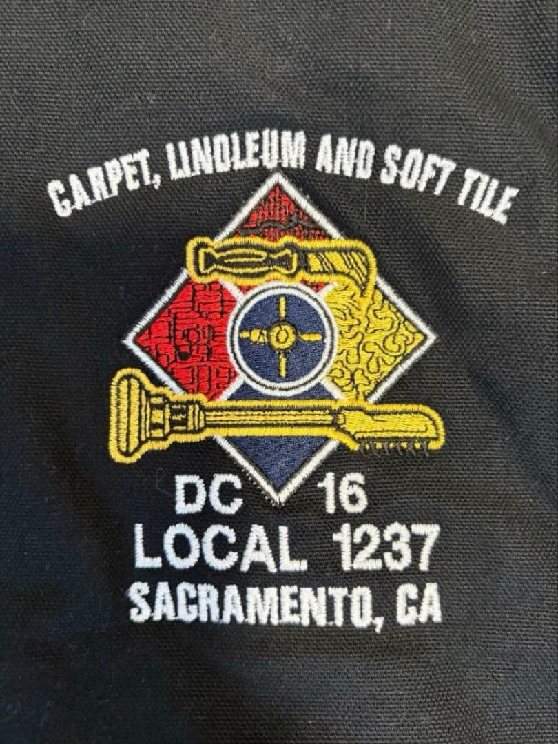 ふ*ん様 完品Carhartt アクティブジャケット黒 L 企業系sacrame