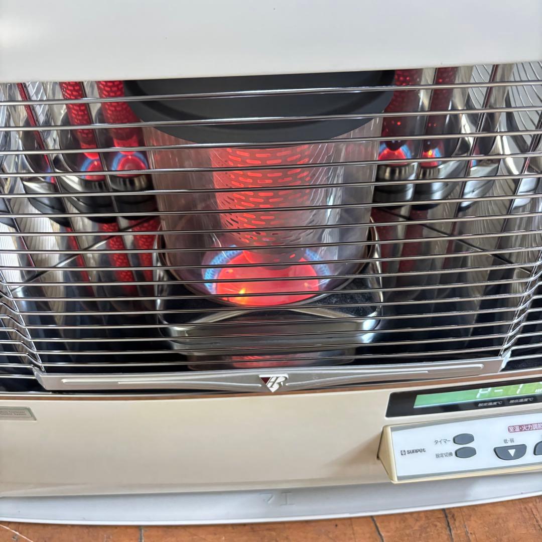 煙突型石油ストーブ　サンポットKSH-709KC K 2012年製