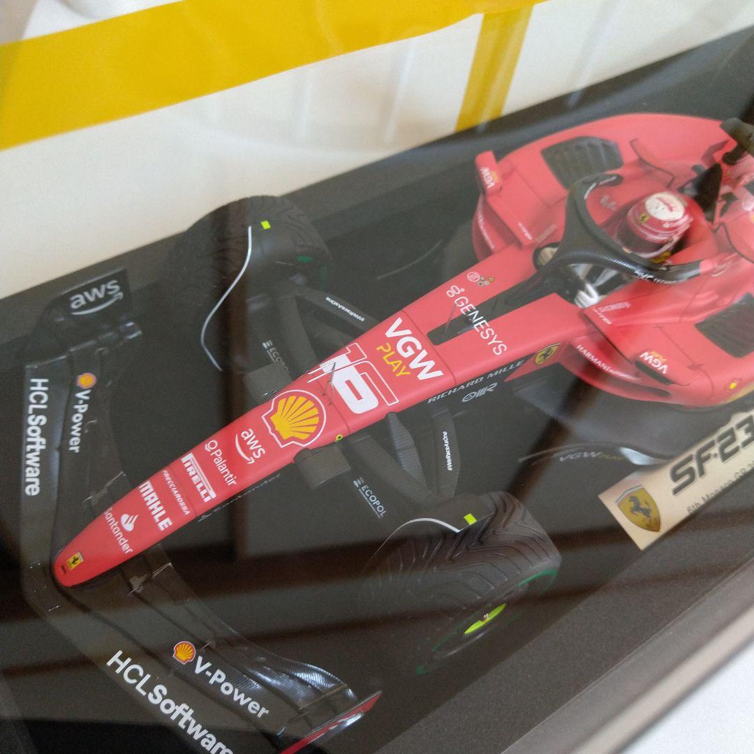 ミニカー Ferrari SF23 1/18