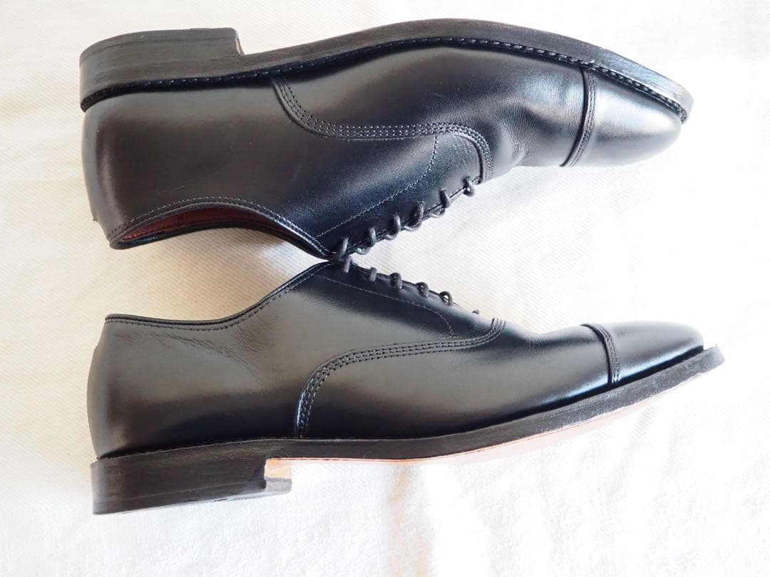 マオ 5615 Park Avenue