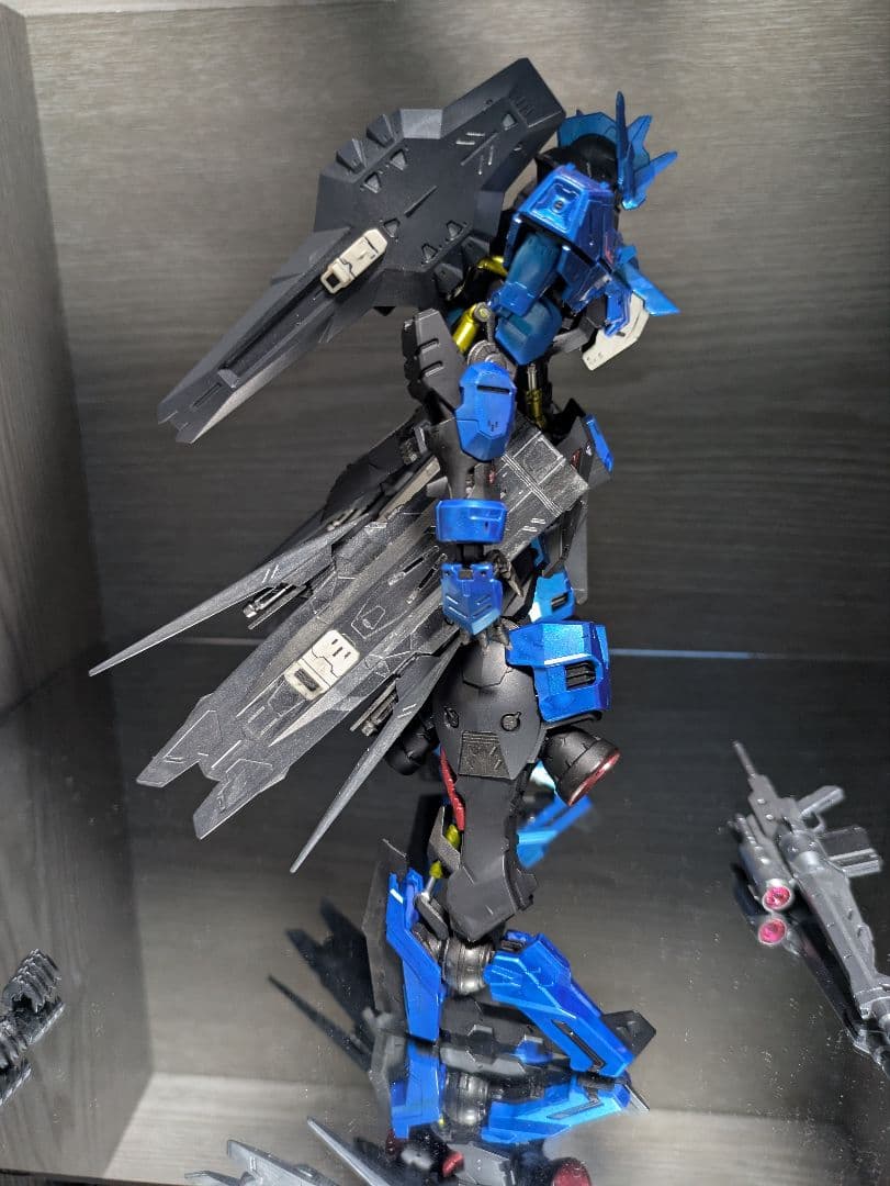 MG　ガンダムヴィダール　全塗装完成品