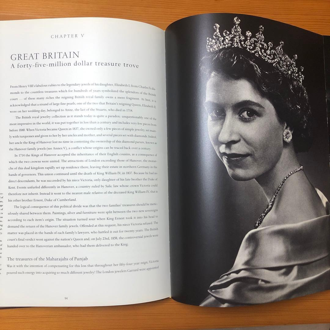 QUEENS' JEWELS ハードカバー 書籍