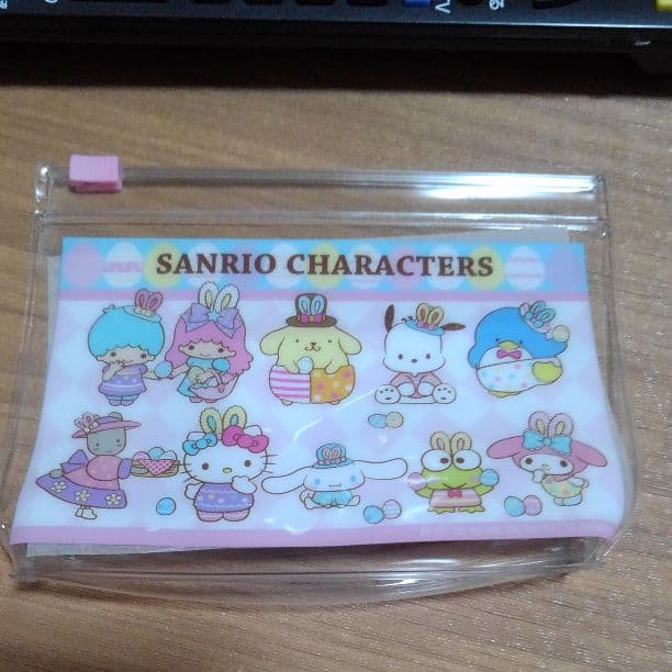 SANRIOキャラクター勢揃い★ミニポーチ★非売品