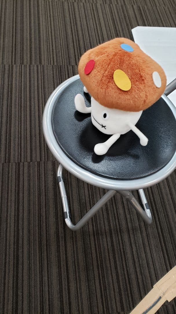 キノコのぬいぐるみ