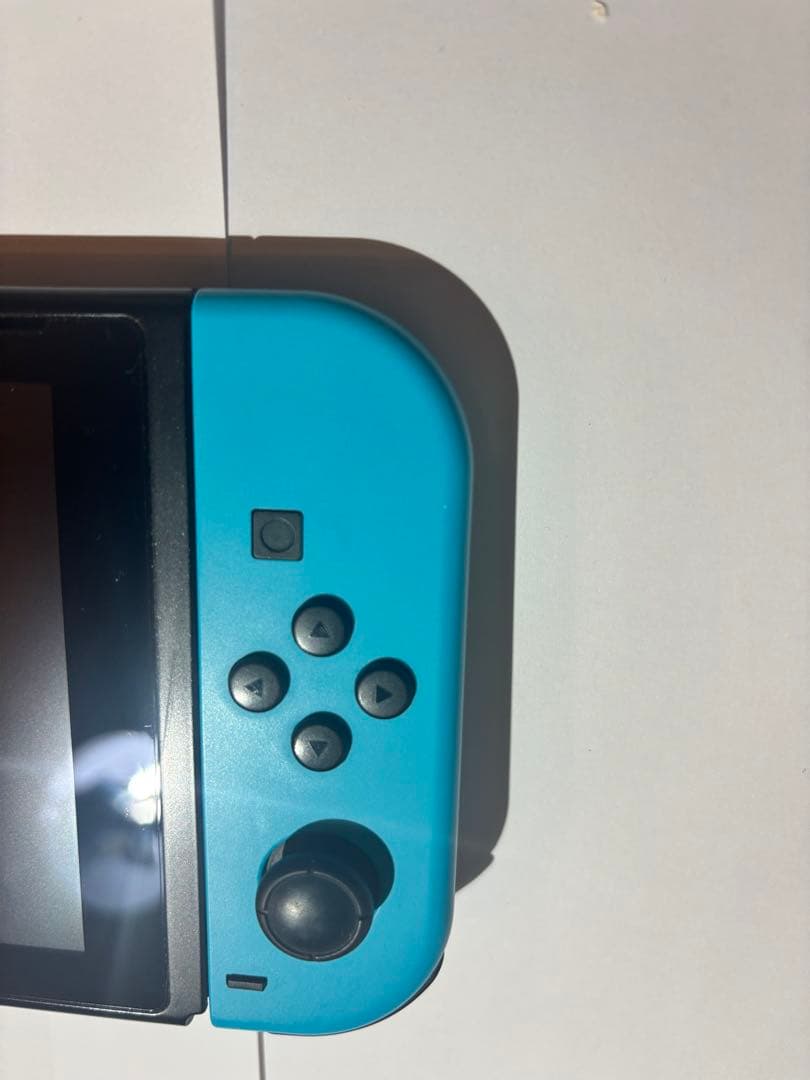 美品 Nintendo Switch 本体 一式 箱あり モンハンライズ付き