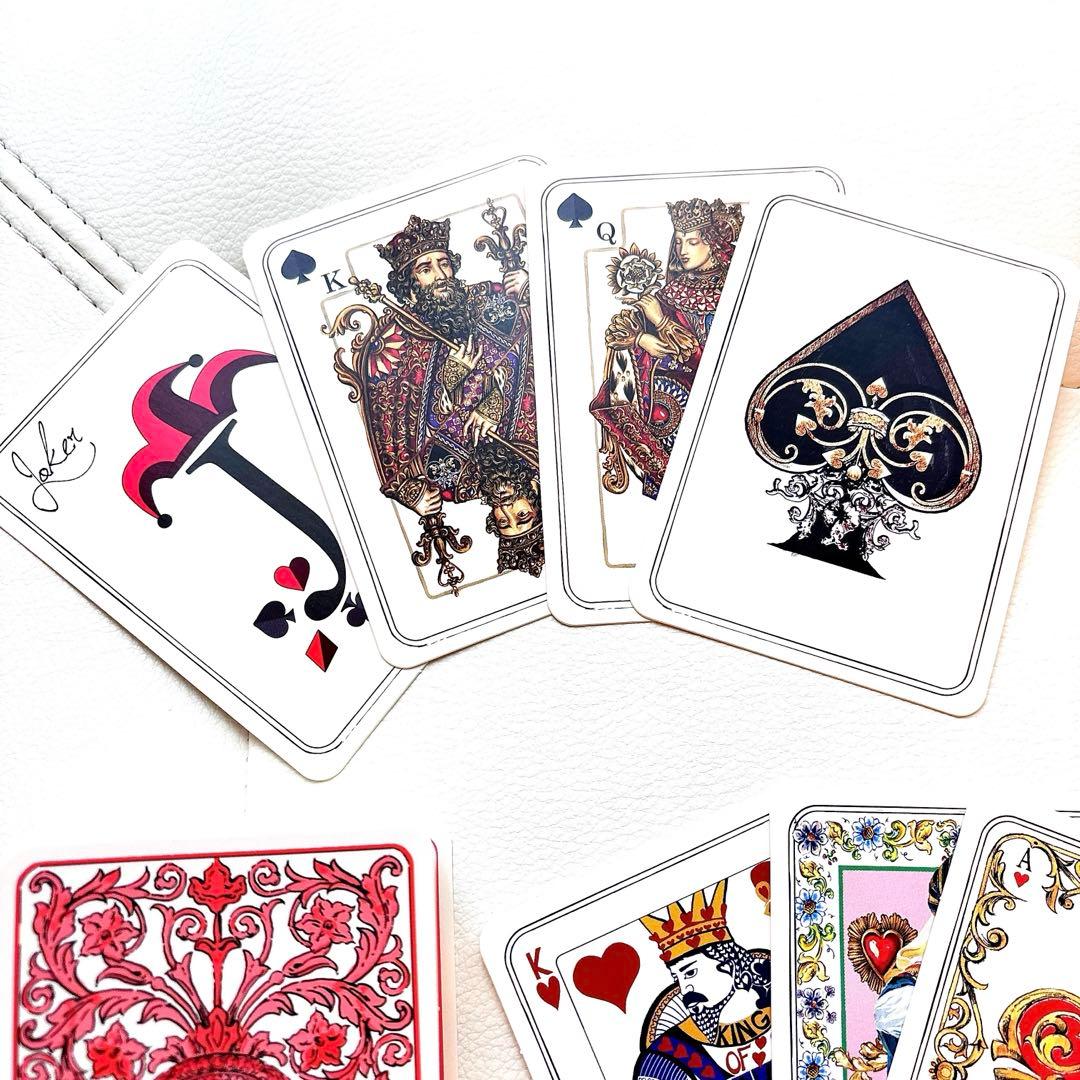 【新品、未使用】dolce&gabbana希少！オリジナル柄トランプ　確実正規品