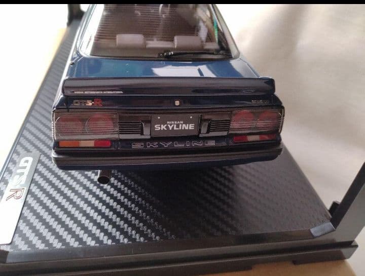 1/ 18　スカイライン GTS-R (R31) Blue Black
