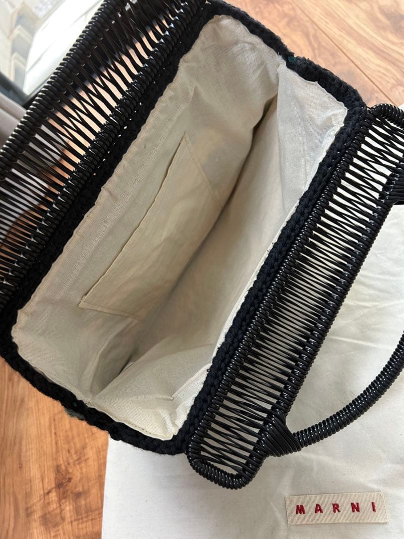 MARNI ボーダー クロシェバッグ グリーン ブラック