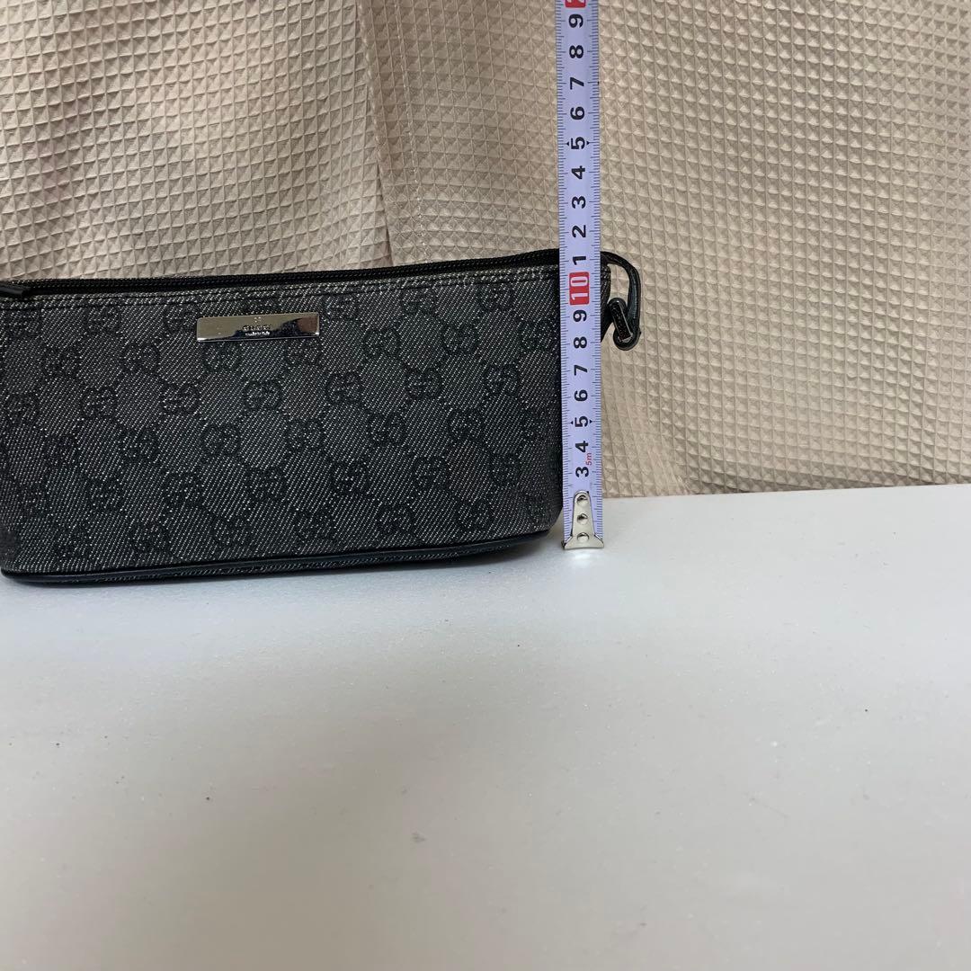 グッチ アクセサリーポーチ GGキャンバス ブラック