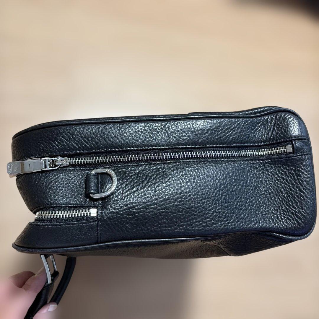 ⭐︎値下Maiden Voyageシリーズ ブリーフバッグ(2室タイプ) ブラック