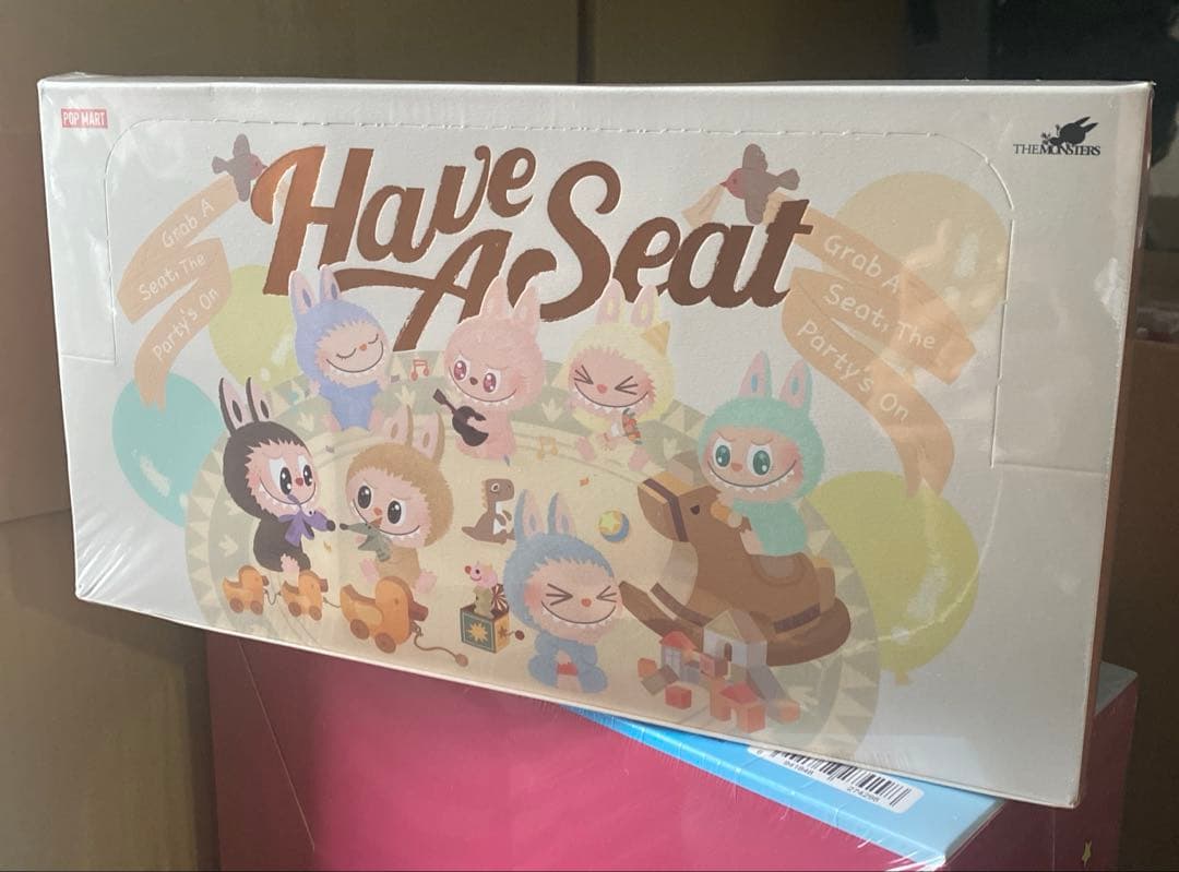 THE MONSTERS Have a Seat ぬいぐるみ シリーズ