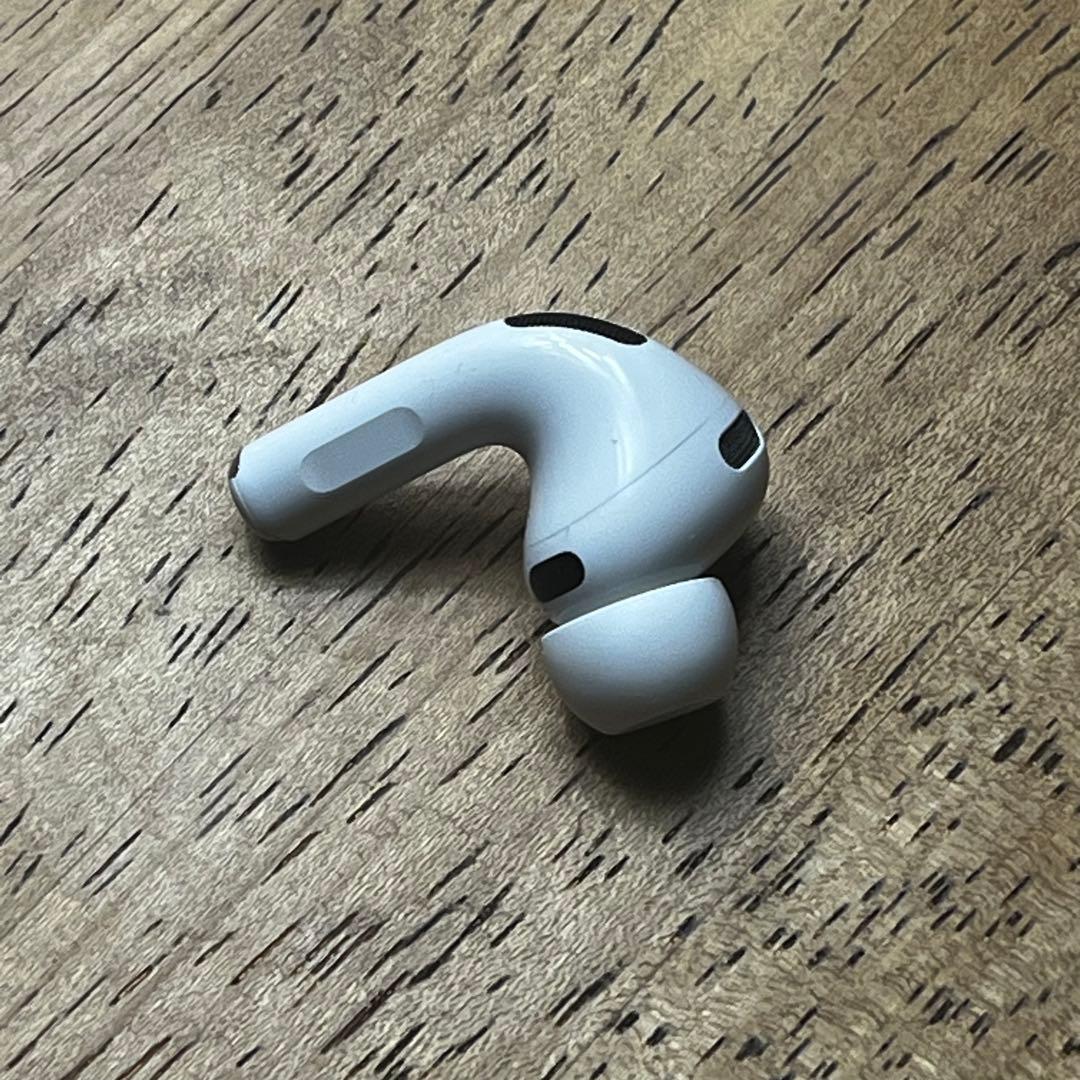 美品 AirPods Pro 第3世代 右耳 右 A3063 エアーポッズ プロ