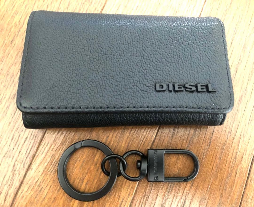 美品 ディーゼル DIESEL 6連キーケース 本革/ブラック
