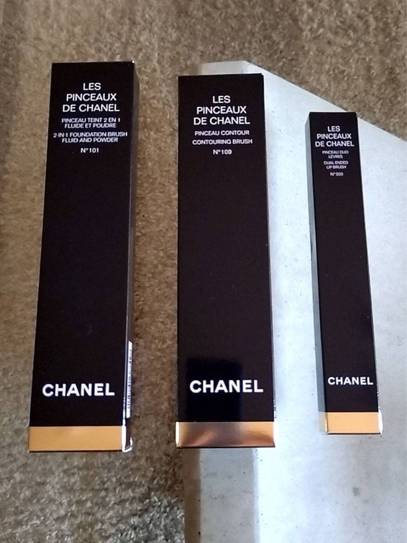 CHANEL メイク筆　３点セット