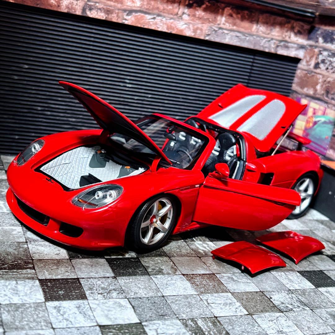 1/18 PMA ポルシェ カレラ GT 2004 カーマインレッド