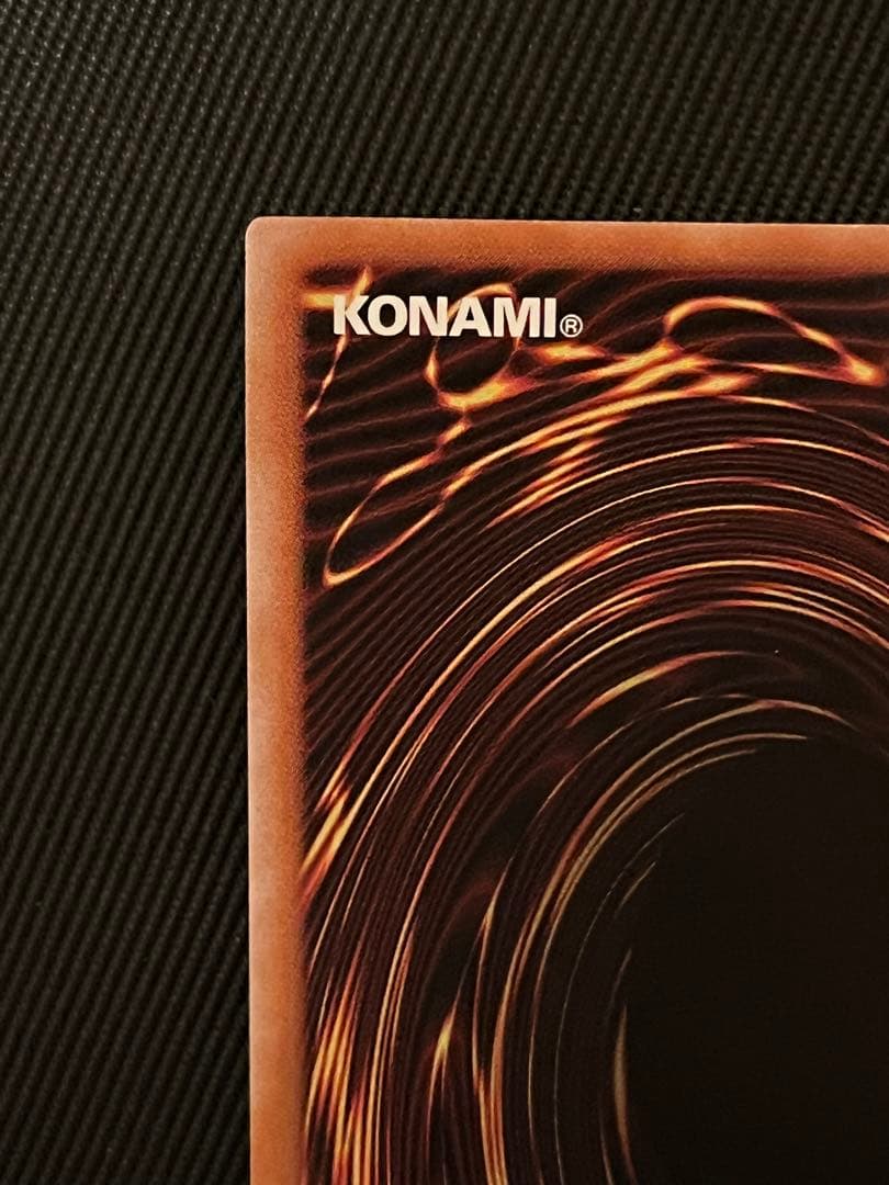 遊戯王　結束と絆の魔導師　緑　25thシークレットレア 日版