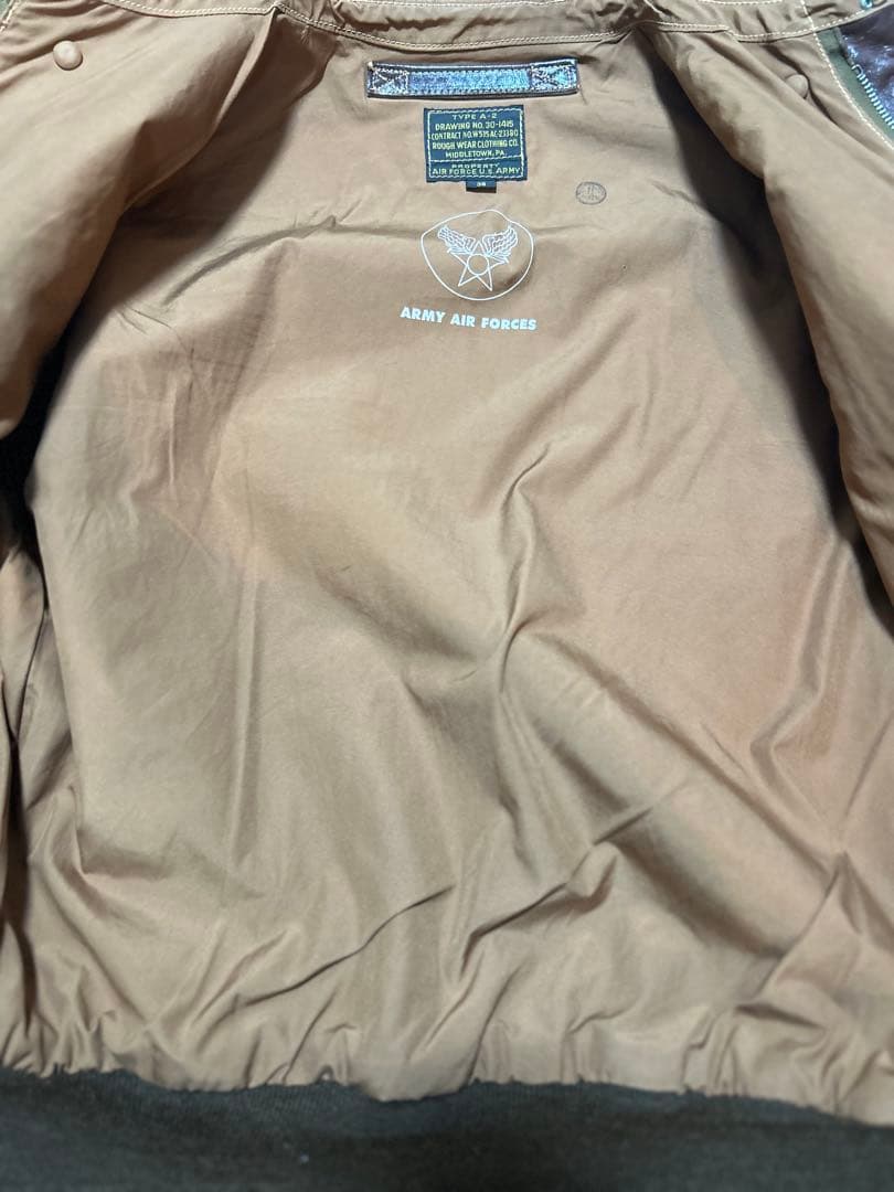 12月1日ご購入　2点おまとめ　専用　　バズリクソンズ　a-2 荒シボ