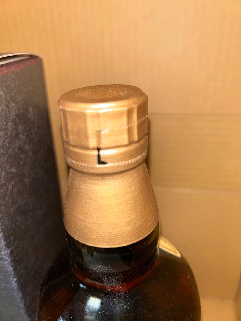 山崎 12年 シングルモルトウイスキー 700ml カートン付き