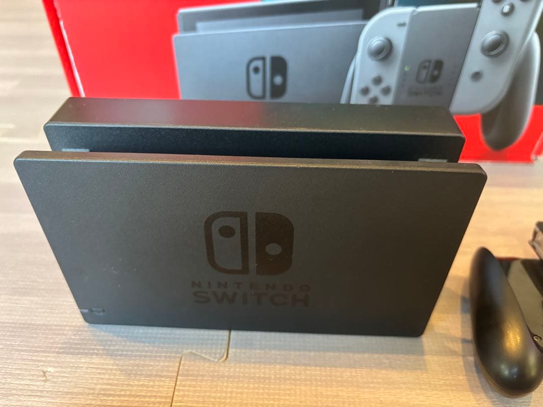 Nintendo Switch 本体 グレー Joy-Con付き