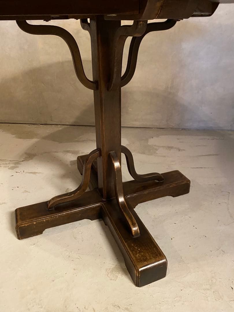 【東京都内23区配送無料】イギリス　アンティーク　88cm ダイニング　テーブル