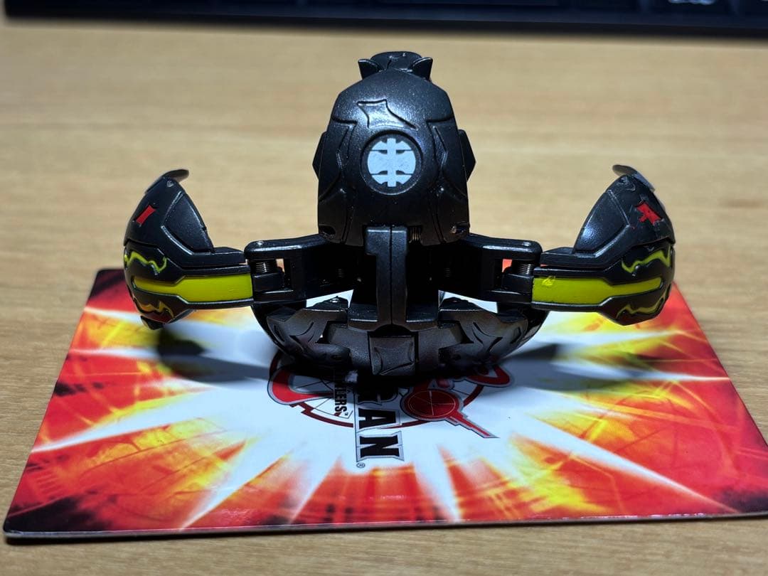 爆丸 ウィンデッキ　扇ドミル&陣ドグマ&吼オドス カード付き（1枚欠損）