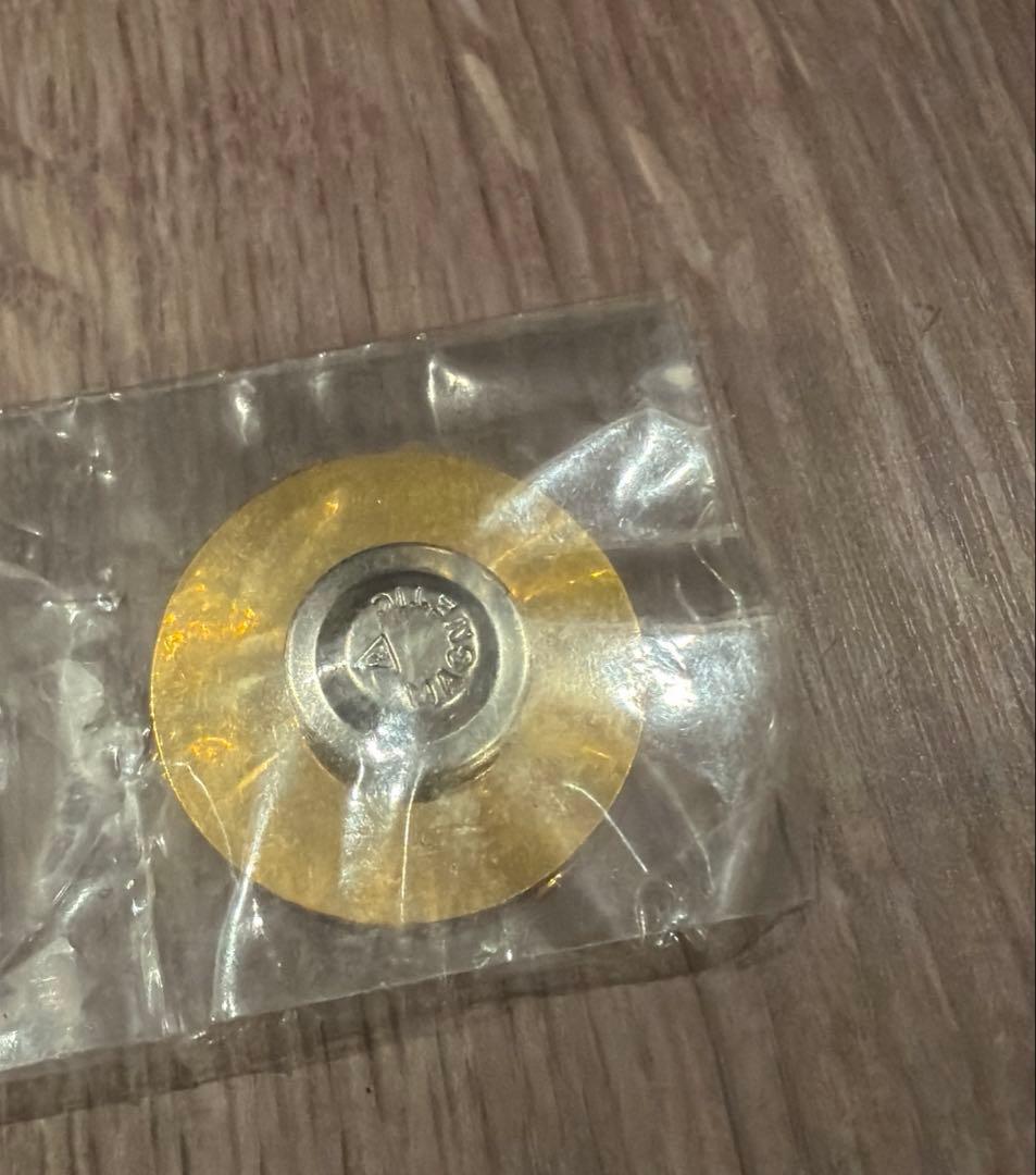 ウィミンズパビリオンピンバッジ 2020万博ドバイ　新品未開封