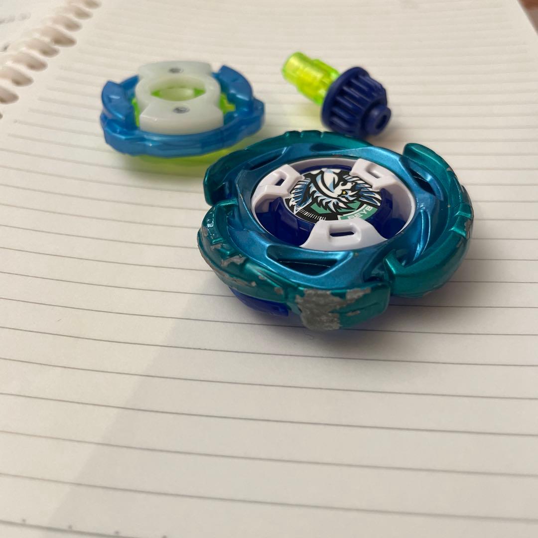 し*け様 ベイブレードx エアロペガサス