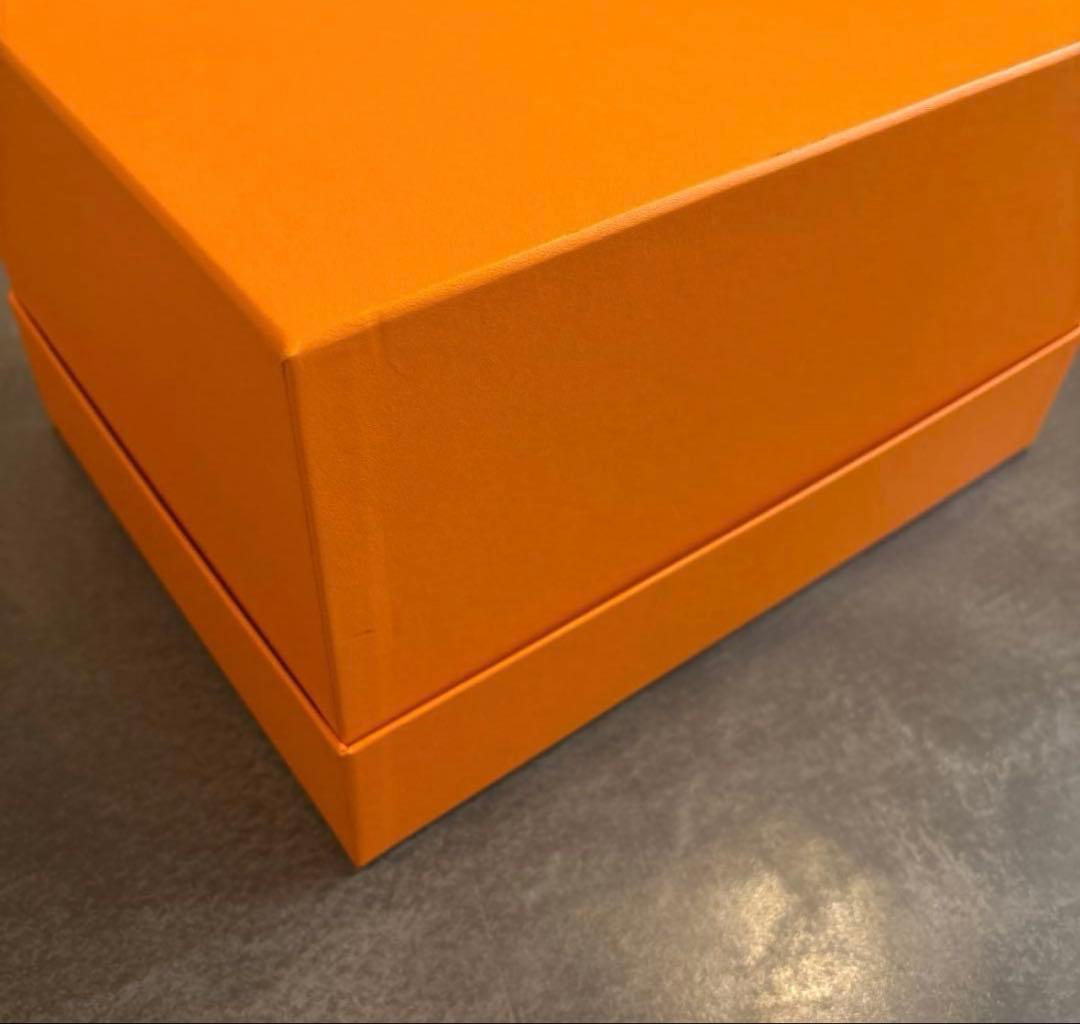 【極美品】エルメス Hermes空箱 ピコタン 18 PM リボン付き