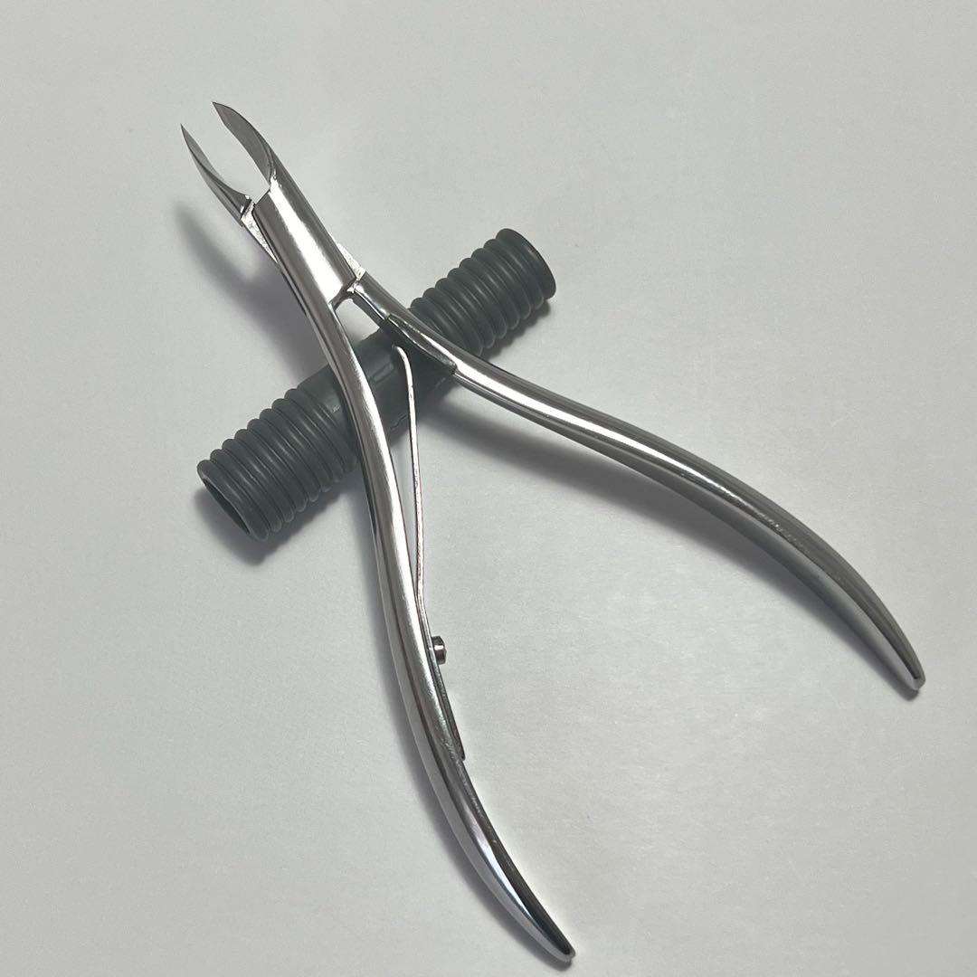 光 キューティクルニッパー ティアラ 3㎜