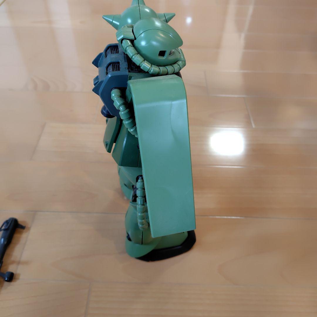 ガンプラ　PGザクⅡ完成品