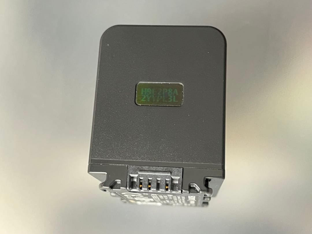 ソニー　Sony HDR-CX680 ビデオカメラ 本体➕大容量バッテリー付き