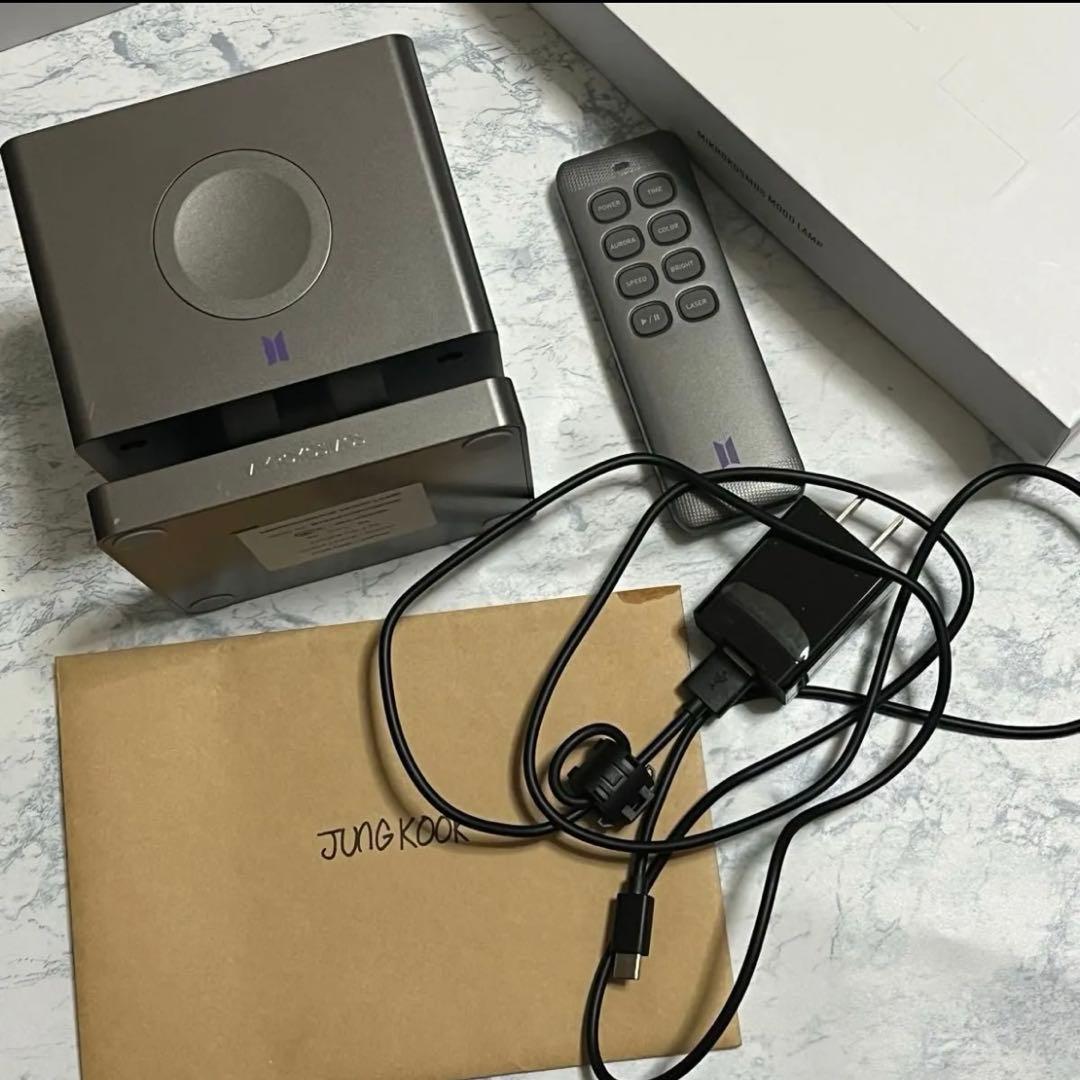 ジョングク　ムードランプ　BTS ミラー　鏡　ポスター