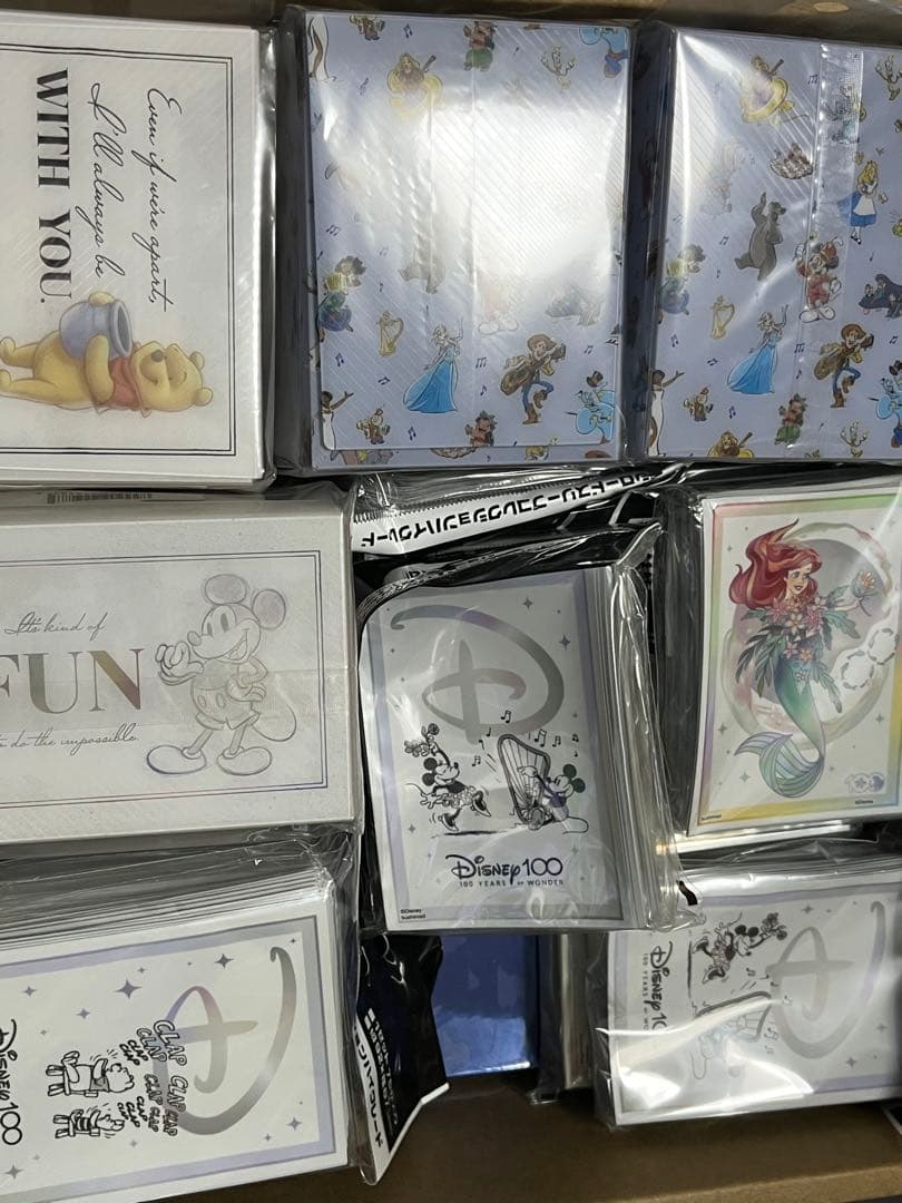 ブシロードスリーブコレクションハイグレード　ディズニー100【新品、未使用】