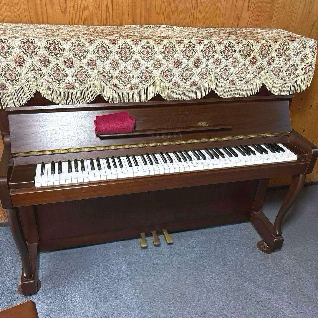 ヤマハ アップライトピアノ 木目 ブラウン 付属品付き