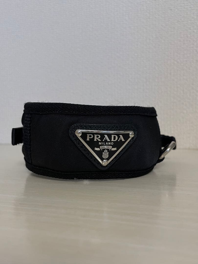 【国内完売商品】PRADA 首輪　Sサイズ